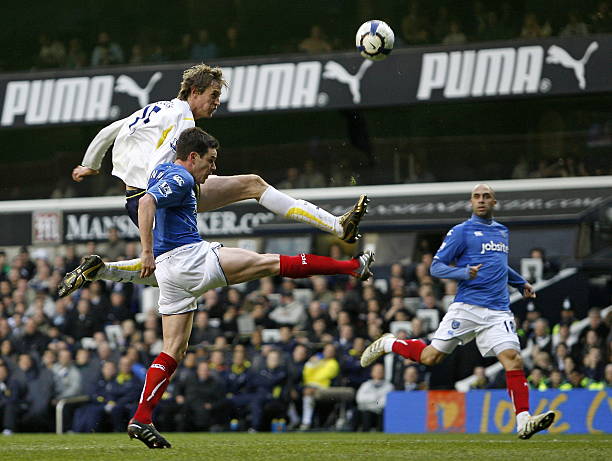 现了一个又 现了一个又