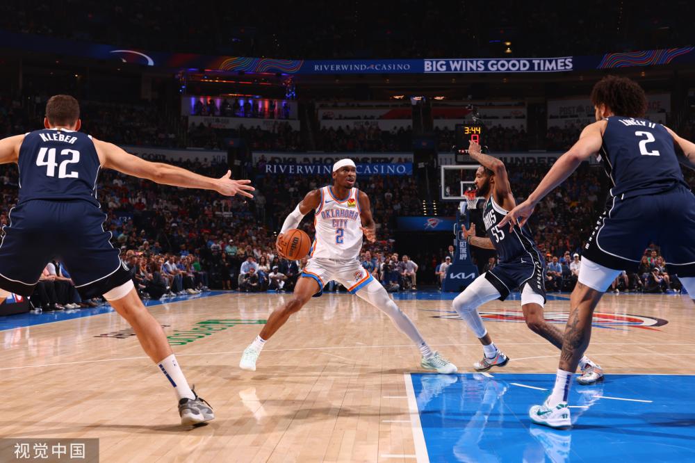 向于保护他 向于保护他